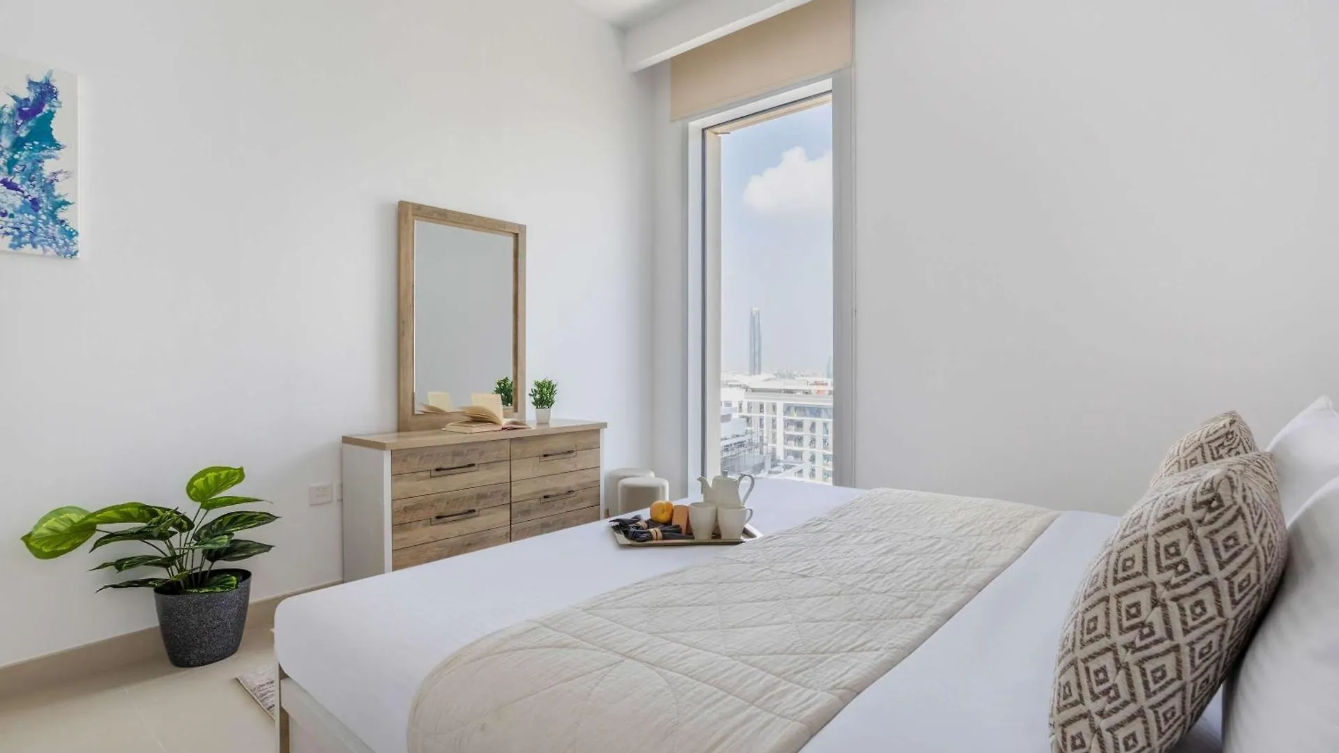 Frank Porter - Creek Horizon T2 Dubai